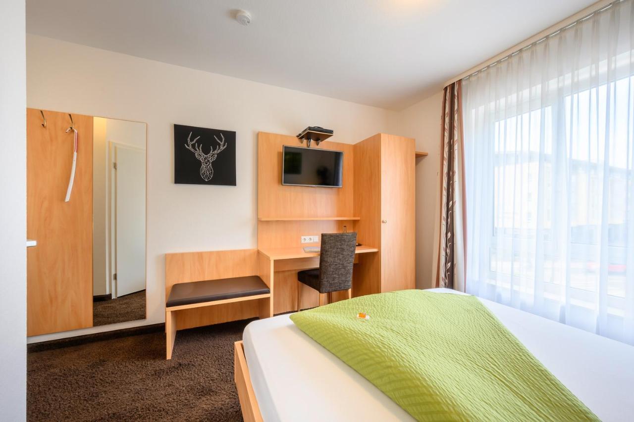 Hotel Goldener Hirsch Friedrichshafen Exterior photo